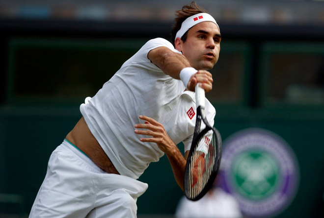 Federer để thua set 3 đúng ở game cuối cùng anh cầm giao bóng trong set này