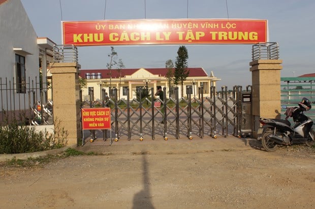 Khu cách ly tập trung huyện Vĩnh Lộc, nơi 4 người từ chợ cá Bình Điền về cách ly