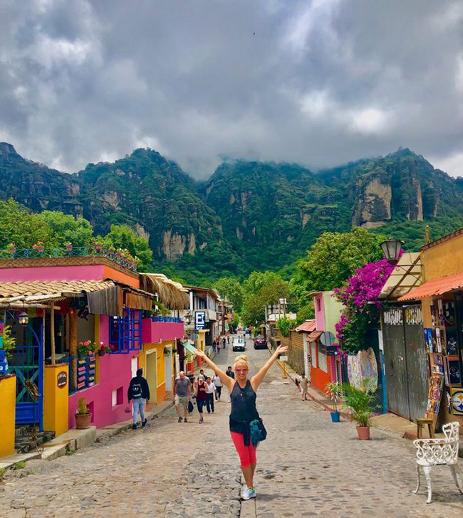 El Tepozteco dành cho những người thích phiêu lưu mạo hiểm: Ngôi đền Tepozteco nằm trên một đỉnh núi cao rất hấp dẫn các du khách thích yêu hoạt động.