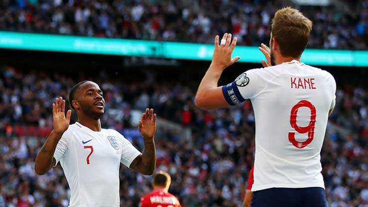 Kane và Sterling đều không dễ hớt tay trên của Ronaldo để giành giải "Vua phá lưới" ở EURO năm nay