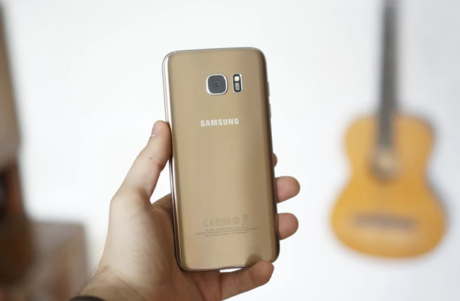 Galaxy S7 Edge chỉ còn là kỷ niệm.