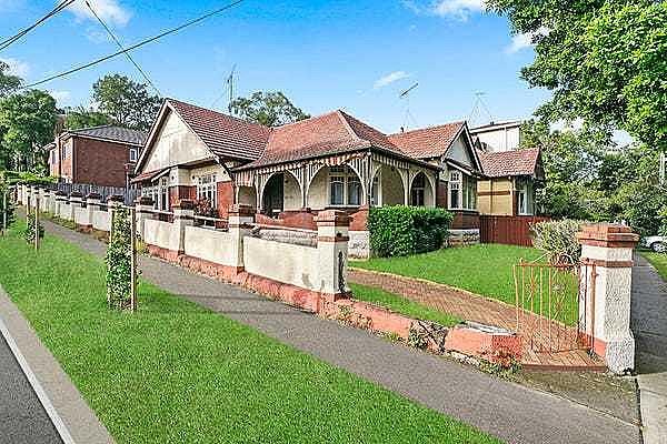 Toàn cảnh căn nhà hoang ở Australia được rao bán hơn 80 tỷ đồng&nbsp;(Ảnh Báo Xây dựng)