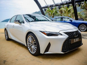 Lexus IS thế hệ mới vừa lăn bánh rao bán lỗ hơn 200 triệu đồng