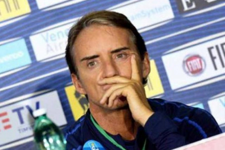 Họp báo ĐT Italia chung kết EURO: Chiellini không lo đá sân khách, Mancini sợ luân lưu