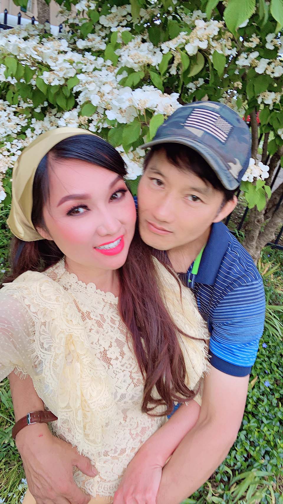 Ca sĩ Kavie Trần và bạn trai yêu hơn 10 năm