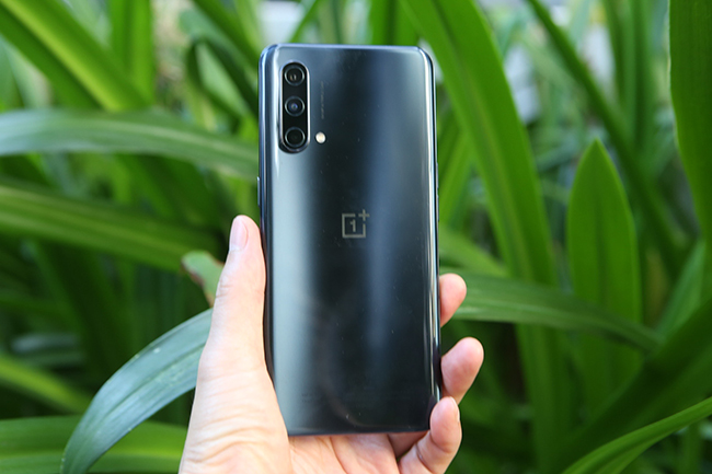 OnePlus Nord CE 5G là mẫu smartphone 5G có giá bán từ 8,99 triệu đồng.
