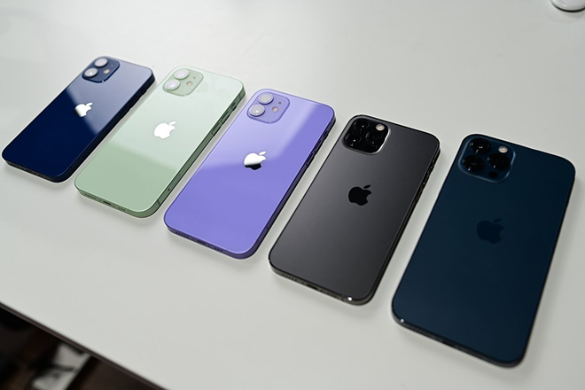 Bộ tứ iPhone 12.