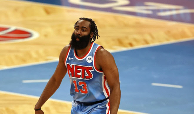 James Harden (bóng rổ, Mỹ) chấn thương gân khoeo gặp phải trong trận play-off NBA 2020/21 đã khiến Harden không thể cống hiến cho tuyển Mỹ tại Thế vận hội