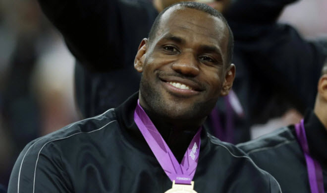 LeBron James (bóng rổ), huyền thoại sống bóng rổ NBA không thể cống hiến cho tuyển Mỹ vì chấn thương