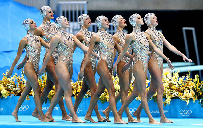 Bộ đồ bơi bắt mắt của dàn VĐV Tây Ban Nha năm 2012
