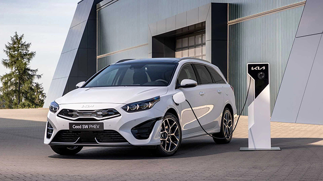 Kia Ceed 2022 trình làng, cạnh tranh với Honda Civic và Hyundai i30 - 2