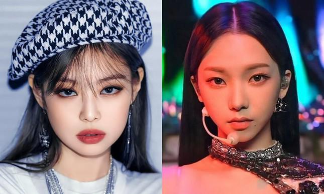 Top nữ idol sở hữu gương mặt &#34;khó tìm thấy bản sao&#34;: Jennie và Karina cùng nhau đứng đầu - 2