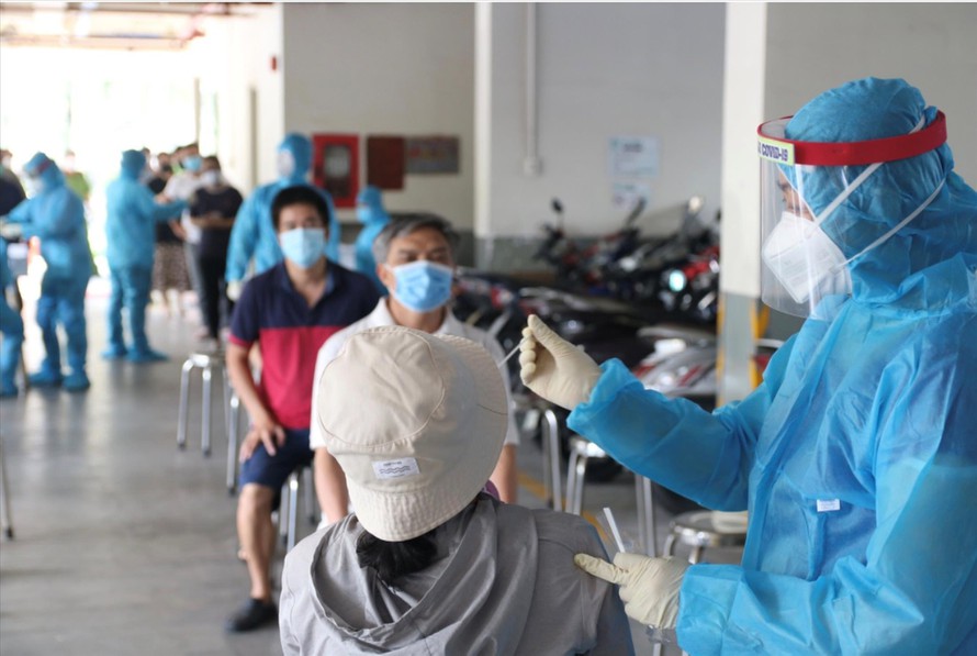Hà Nội: Đã có kết quả xét nghiệm SARS-CoV-2 của hơn 10.000 người có nguy cơ cao - 1