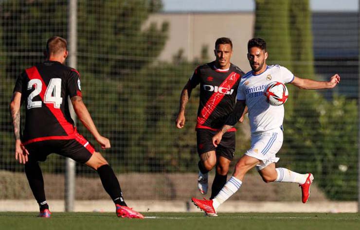 Isco ghi bàn cho Real Madrid nhưng họ vẫn không thắng nổi đội bóng mới lên hạng Rayo Vallecano trên sân nhà