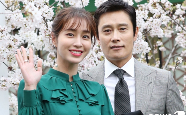 Đến nay, vợ chồng Lee Byung Hun đã làm lành và có cuộc sống gia đình hạnh phúc.
