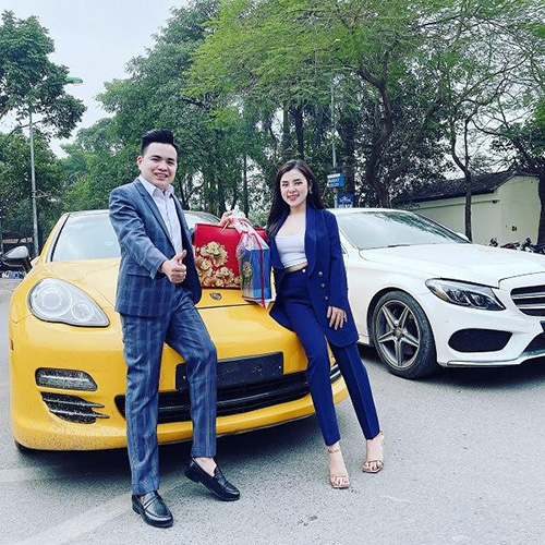 Phạm Ngọc Linh và nụ cười đẹp duyên dáng.