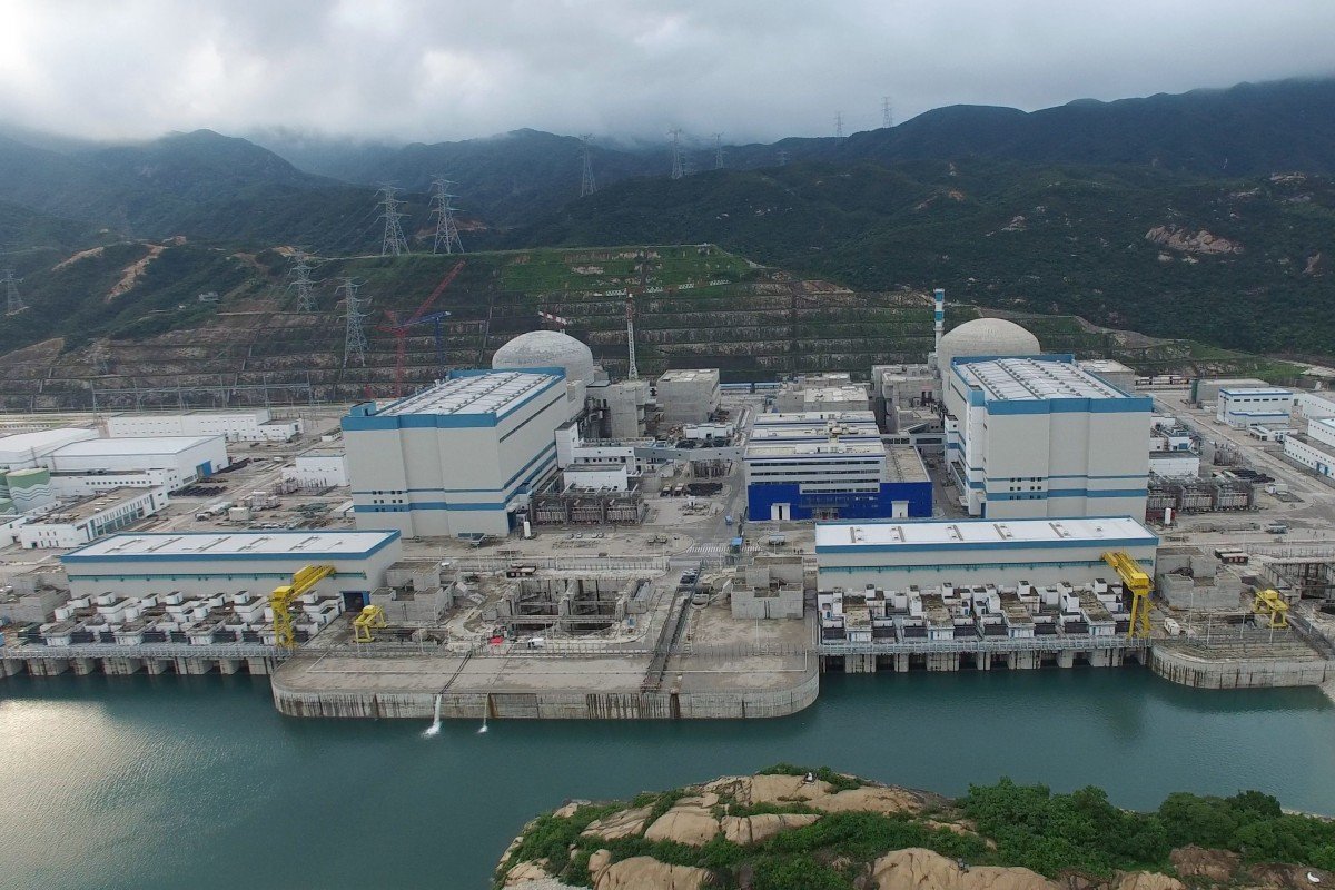 Tập đoàn điện lực Pháp đề xuất đóng cửa một trong hai lò phản ứng&nbsp;ở nhà máy điện hạt nhân Trung Quốc.