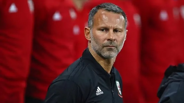 Giggs vẫn chưa thể trở lại cương vị HLV trưởng ĐT xứ Wales