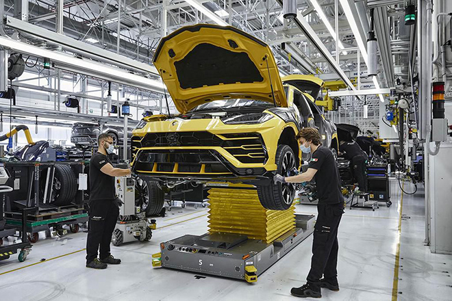 Lamborghini xuất xưởng chiếc Urus thứ 15.000 sau ba năm ra mắt - 2