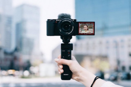 Máy ảnh Sony Alpha ZV-E10 chuyên dùng cho livestream, quay phim 4K