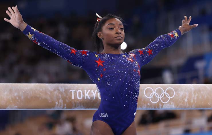 Simone Biles bất ngờ rút khỏi nội dung đồng đội ở môn thể dục dụng cụ tại Olympic Tokyo