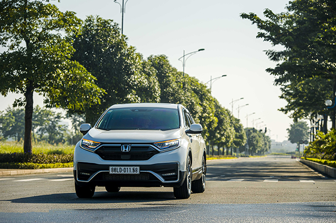 Nhận ngay ưu đãi 100% lệ phí trước bạ khi mua Honda CR-V trong tháng 8 năm 2021 - 1
