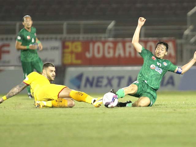 V-League kéo dài đến năm 2022 sẽ khiến nhiều CLB kiệt quệ tài chính khi vẫn phải duy trì lương cho cầu thủ suốt hơn nửa năm bóng không lăn.