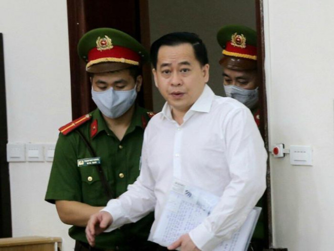 Phan Văn Anh Vũ hối lộ Nguyễn Duy Linh 5 tỷ và được khuyên "nên đi du lịch qua màn ảnh nhỏ"