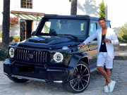 Ngắm xe - Cristiano Ronaldo &quot;thả dáng&quot; bên Mercedes-AMG G63 bản độ Brabus G V12 900