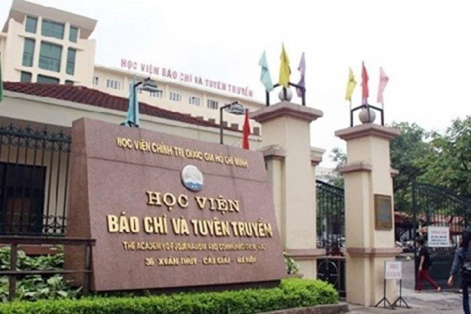 Điểm chuẩn trúng tuyển học bạ tại Học viện Báo chí và Tuyên truyền cao nhất 9,63 - 1