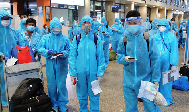 Bình Định thuê 4 chuyến bay đưa người dân bị ảnh hưởng dịch rời TP.HCM trong tháng 7 vừa qua