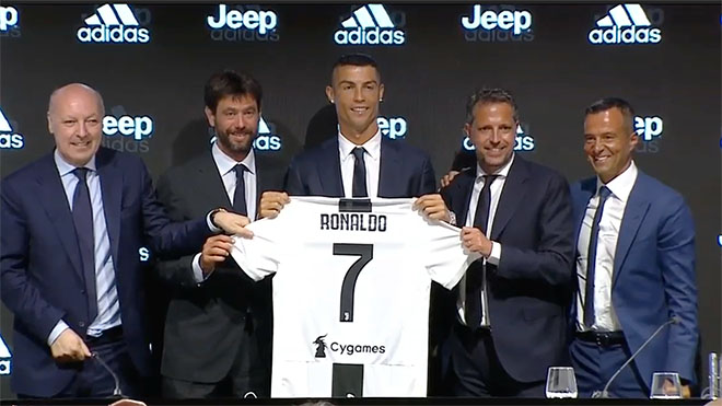 Ronaldo chia tay Real Madrid, đến Juventus bằng bản hợp đồng bom tấn mùa hè 2018