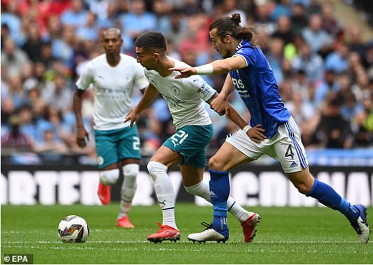 Đêm 7/8 (giờ Việt Nam), Leicester City và Man City đã quyết đấu trên sân Wembley (London) để tranh Siêu cúp Anh (Community Shield) năm 2021, danh hiệu mở màn cho mùa giải mới của bóng đá xứ sở sương mù.