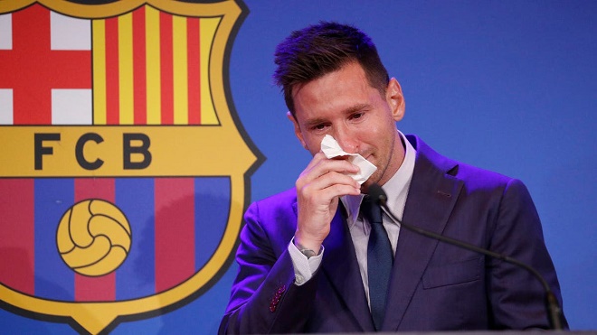Messi chia tay Barcelona trong nước mắt