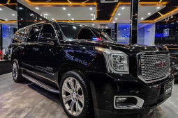 GMC Yukon đời 2015 chạy lướt rao bán mức giá 3,6 tỷ đồng