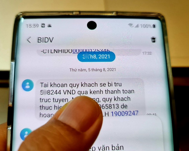 Các ngân hàng vẫn phải dùng tin nhắn SMS thông báo cho các giao dịch tài chính phát sinh của khách hàng