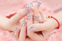 10 mẫu nail cô dâu đẹp đơn giản nhẹ nhàng hiện đại và sang chảnh