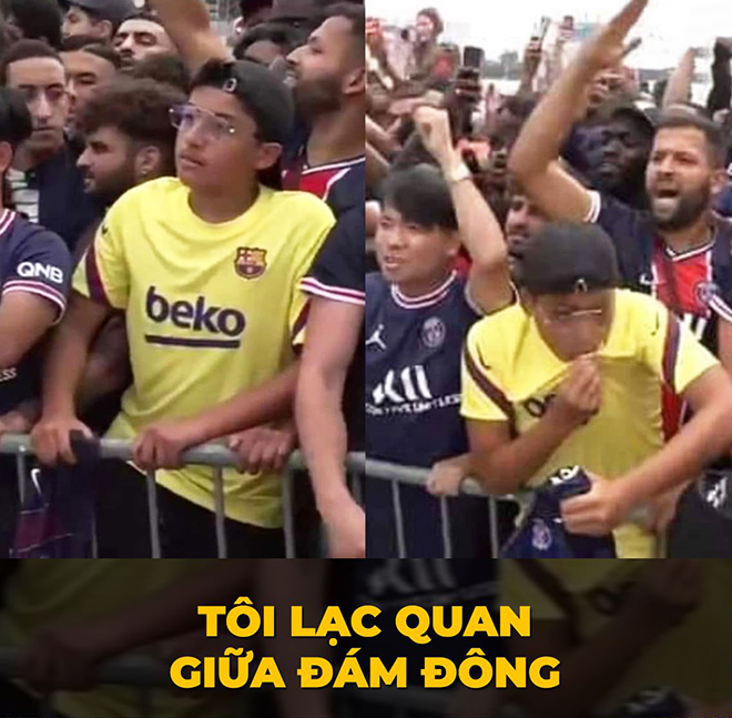 Fan Barca cũng đến đón Messi gia nhập PSG.