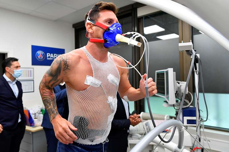 PSG công bố &#34;siêu bom tấn&#34; Lionel Messi, ấn định giờ họp báo ra mắt - 6