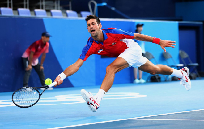 Novak Djokovic dồn lực để chinh phục danh hiệu Grand Slam US Open 2021. Ảnh: REUTERS
