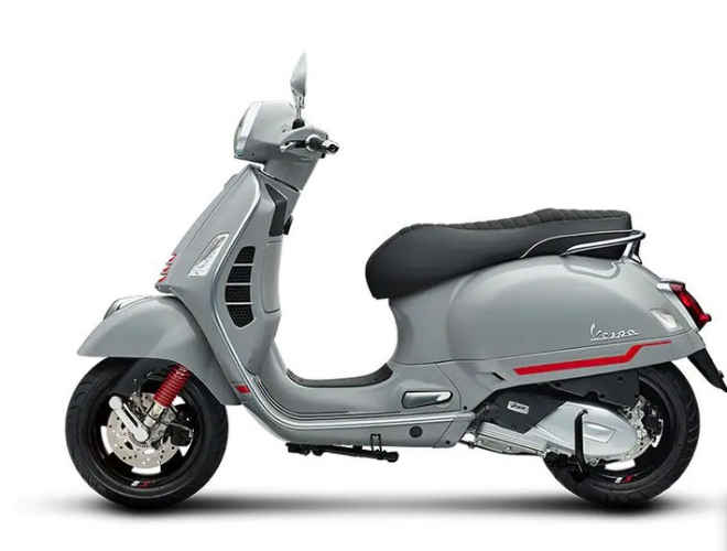 Vespa GTS Super Sport 150 i-Get ABS mới ra mắt tại xứ vạn đảo - 4