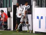 Bóng đá - Ronaldo gây bão Juventus: Vùng vằng bỏ khỏi sân khi bị thay sớm, không bắt tay Allegri