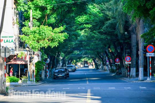 Đường phố trung tâm TP Đà Nẵng trước giờ phong tỏa