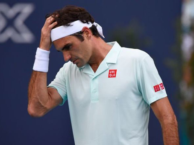 Federer lại phải nghỉ thi đấu dài hạn
