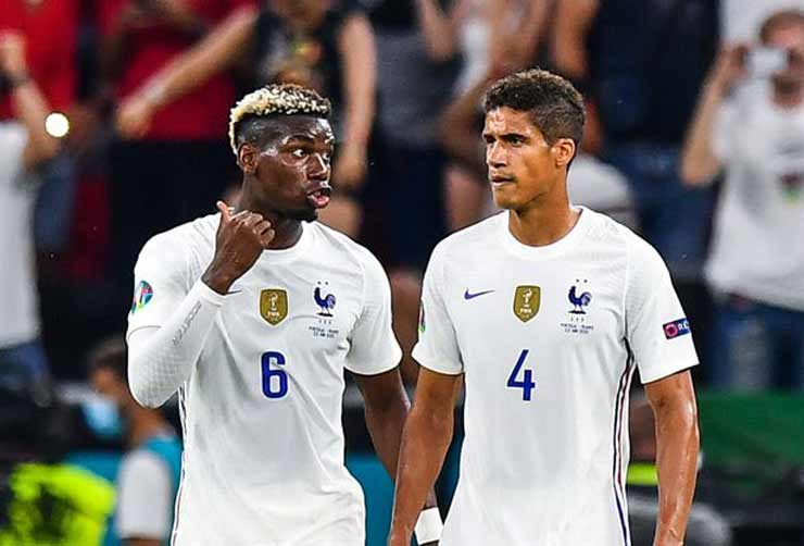 Pogba chơi rất thân với Varane ở ĐT Pháp