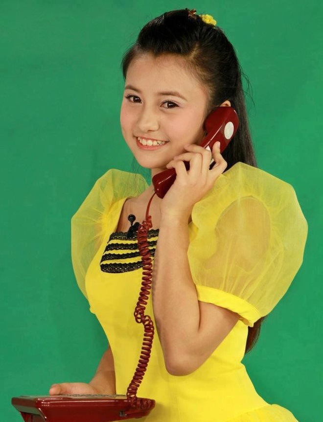 Phong cách thời trang nữ tính và đằm thắm của