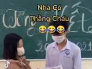 Giáo dục - du học - Lần đầu được nhận bằng khen, nam sinh có hành động &quot;khó đỡ&quot; khiến cô giáo hốt hoảng