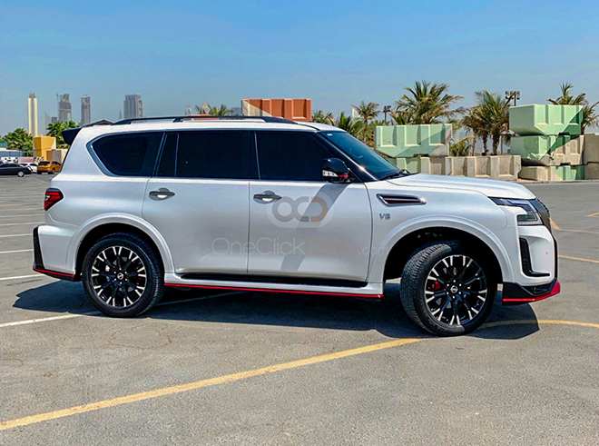 Nissan Patrol Nismo có gì để cạnh tranh Toyota Land Cruiser mới - 4