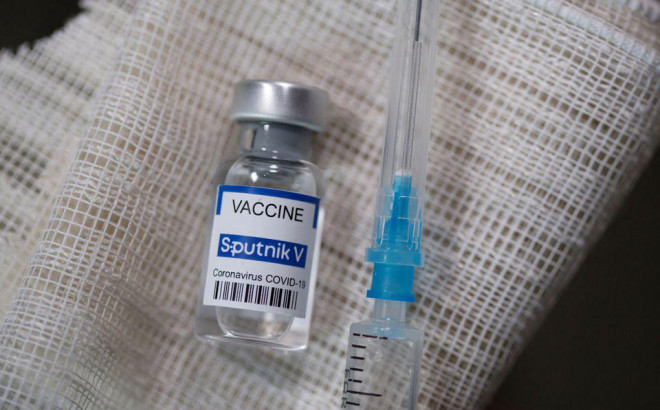 Vaccine COVID-19 Sputnik V chống chỉ định cho phụ nữ mang thai