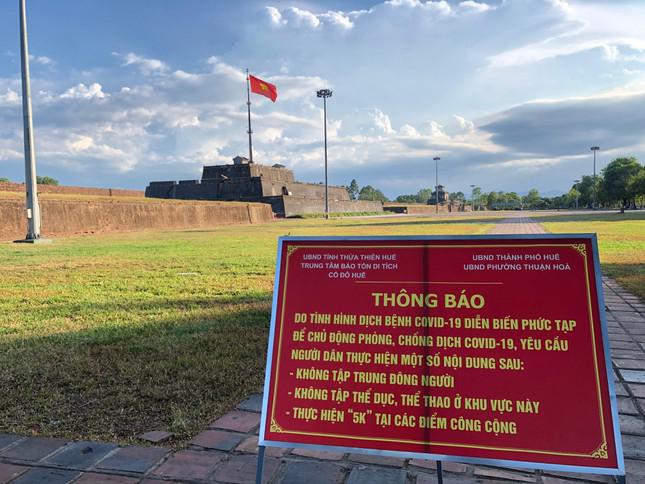 Thông báo cấm tập trung đông người tại khu vực từng là điểm tham quan nổi tiếng của xứ Huế
